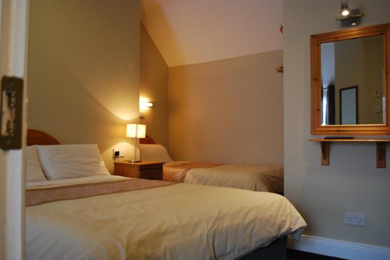 Triple Room Private Bathroom