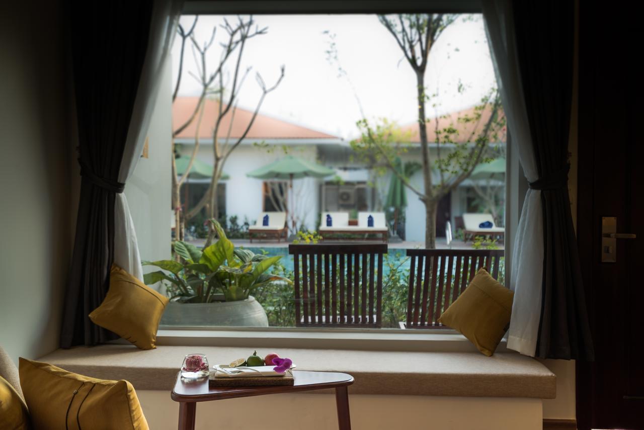 Deluxe Triple Room Balcony