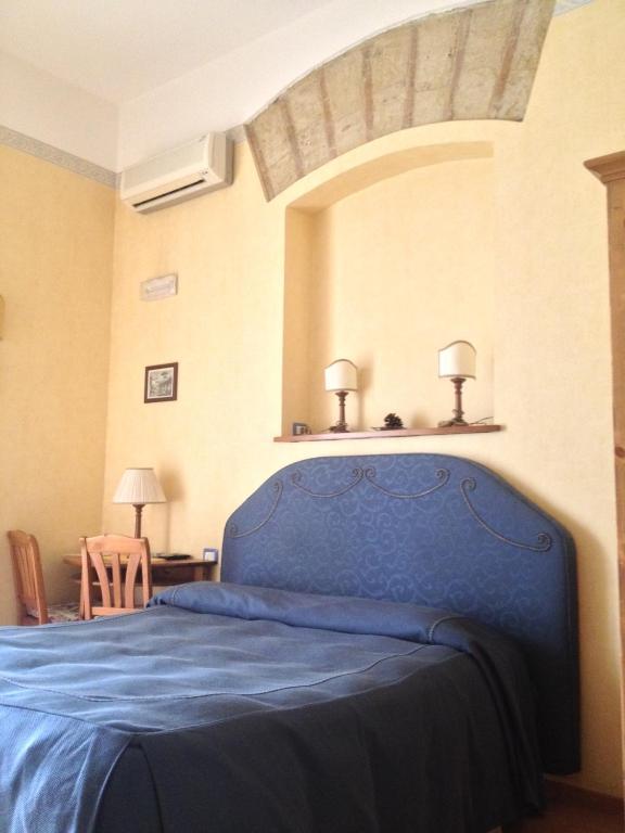 Large Single Room