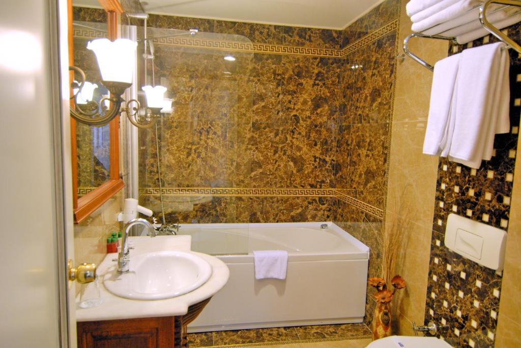 Suite with Balcony