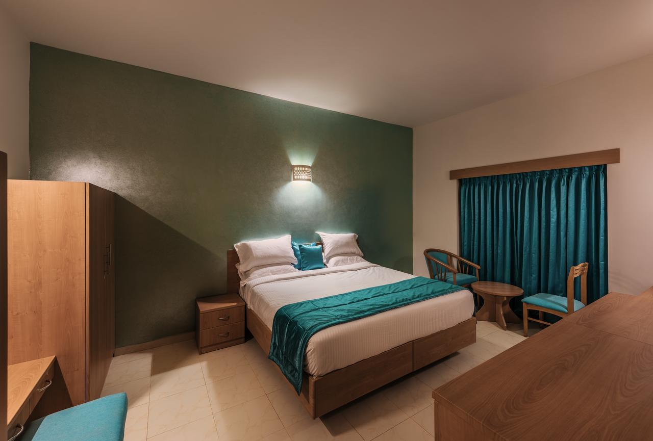 Deluxe Double or Twin Room with Garden View