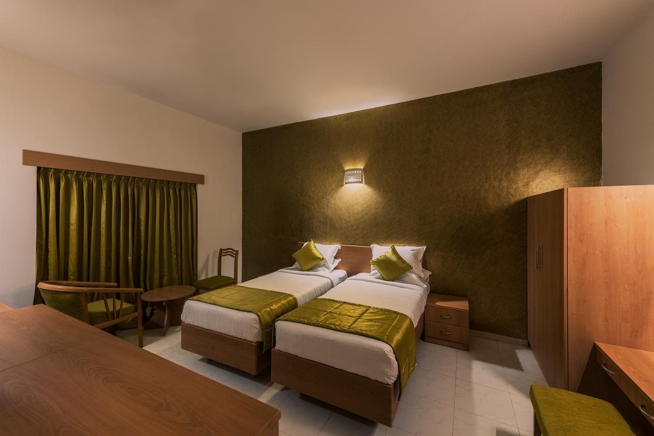 Deluxe Double or Twin Room Garden View