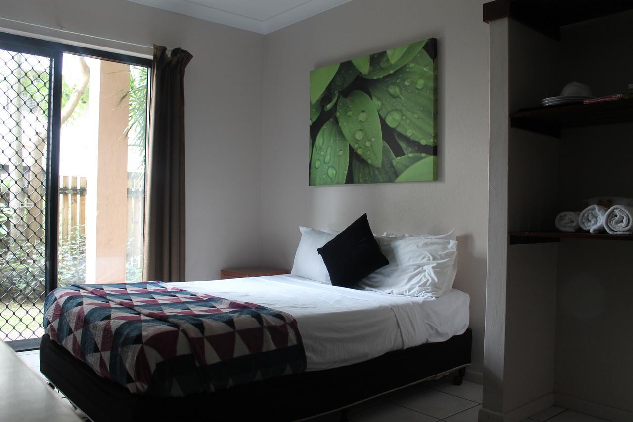 Triple Room with Shared Bathroom