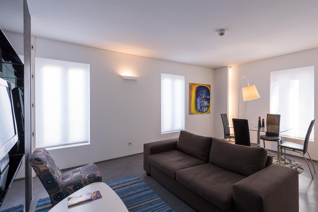 Executive One-Bedroom Apartment