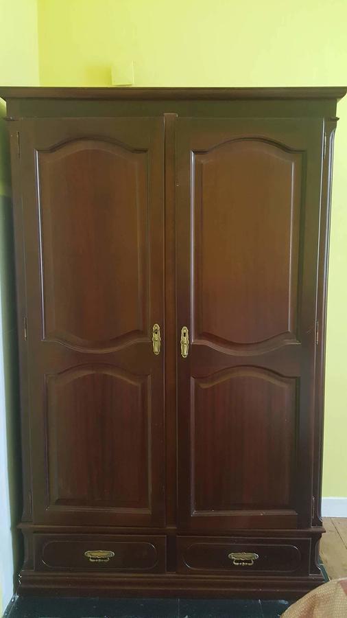 Twin Room with Shared Toilet