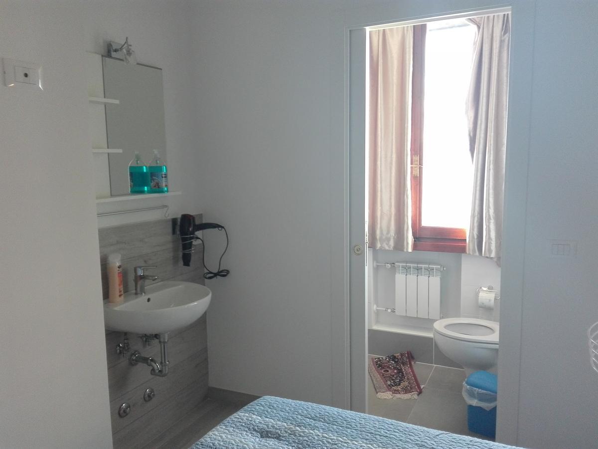 Single Room with Private Bathroom
