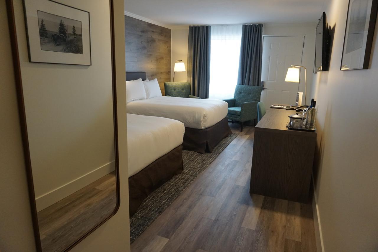 Double Room with Two Double Beds - Upper floor