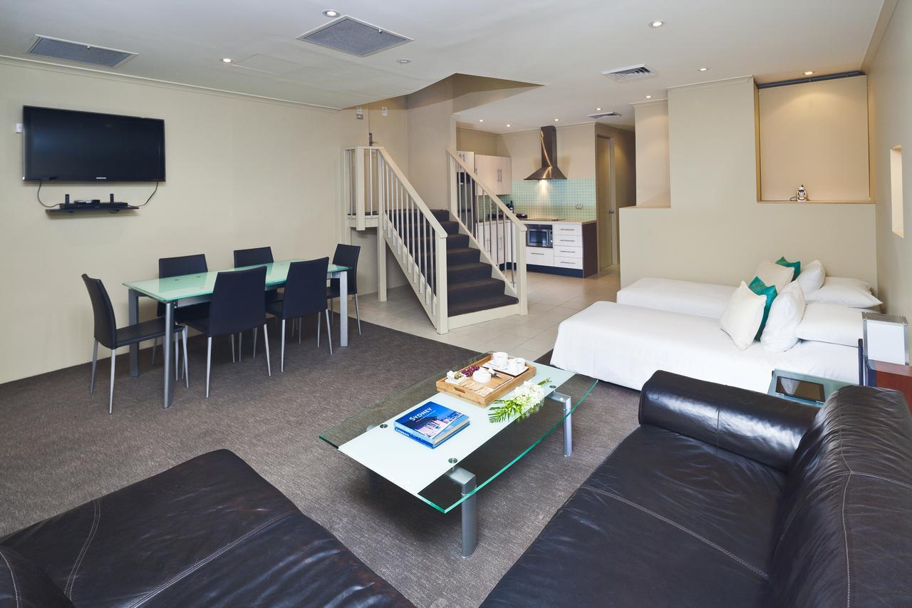Two-Bedroom Apartment,642389781:JPEG