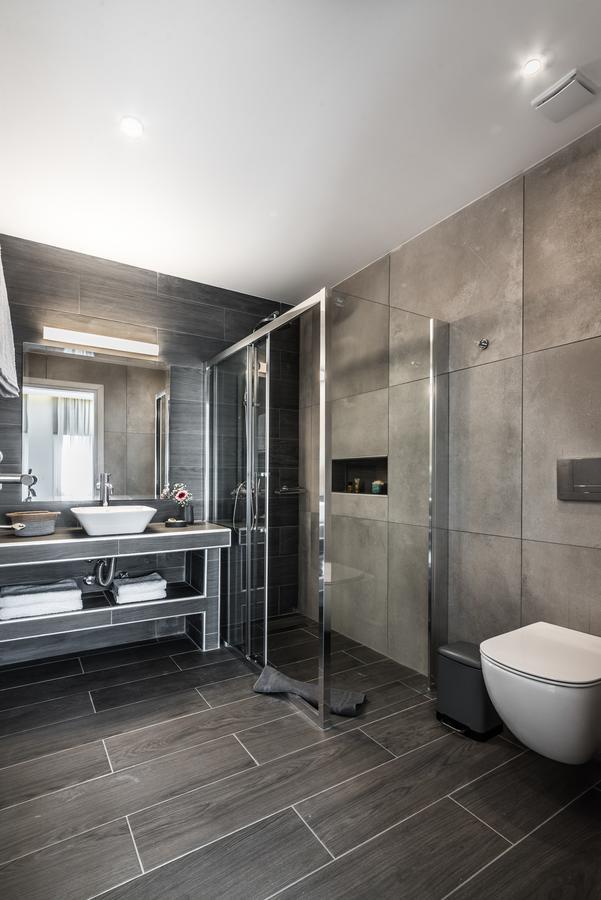 Deluxe Double or Twin Room City View
