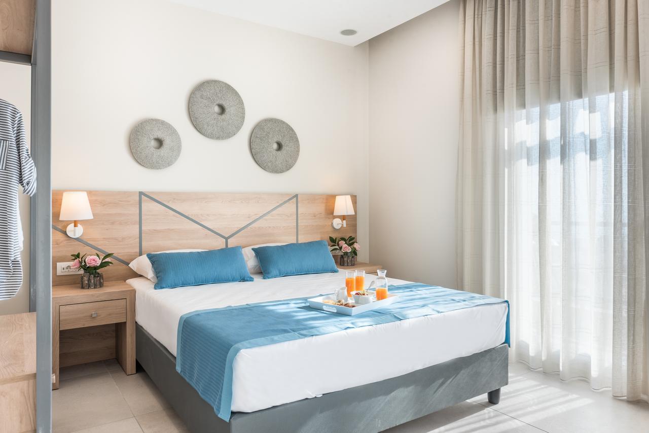 Standard Double or Twin Room Sea View