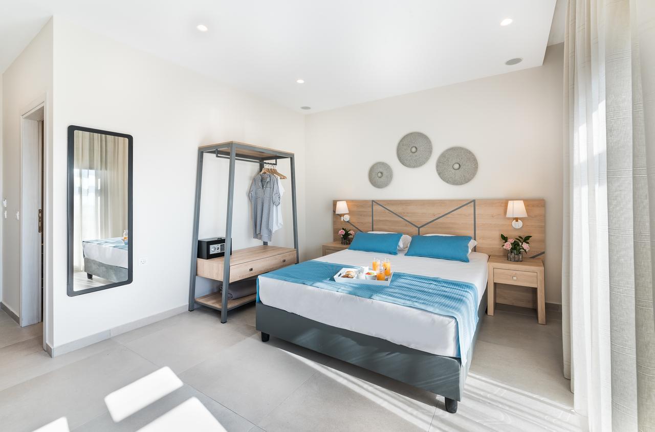 Standard Double or Twin Room Sea View