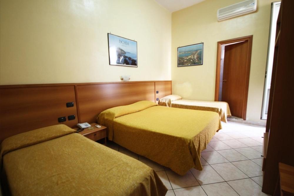 Quadruple Room with Bathroom