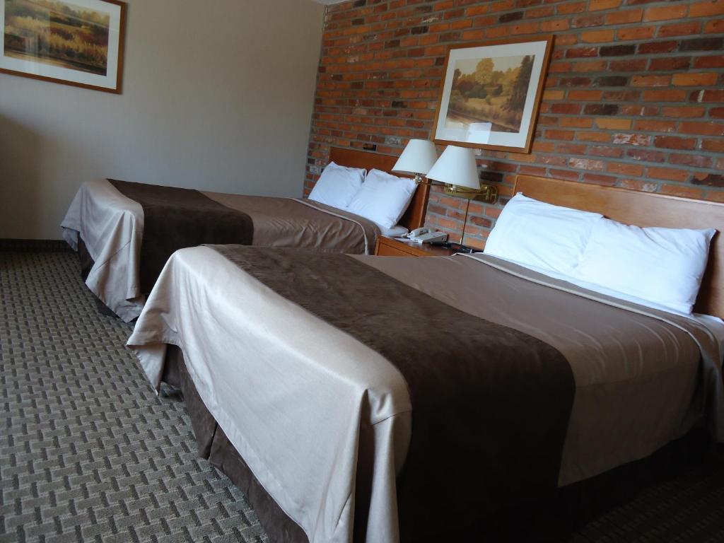 Double Room with Two Double Beds - Non-Smoking,114082049:JPEG