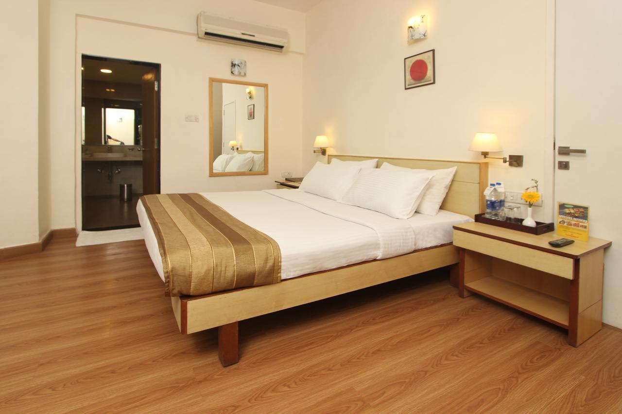 Executive Double or Twin Bed