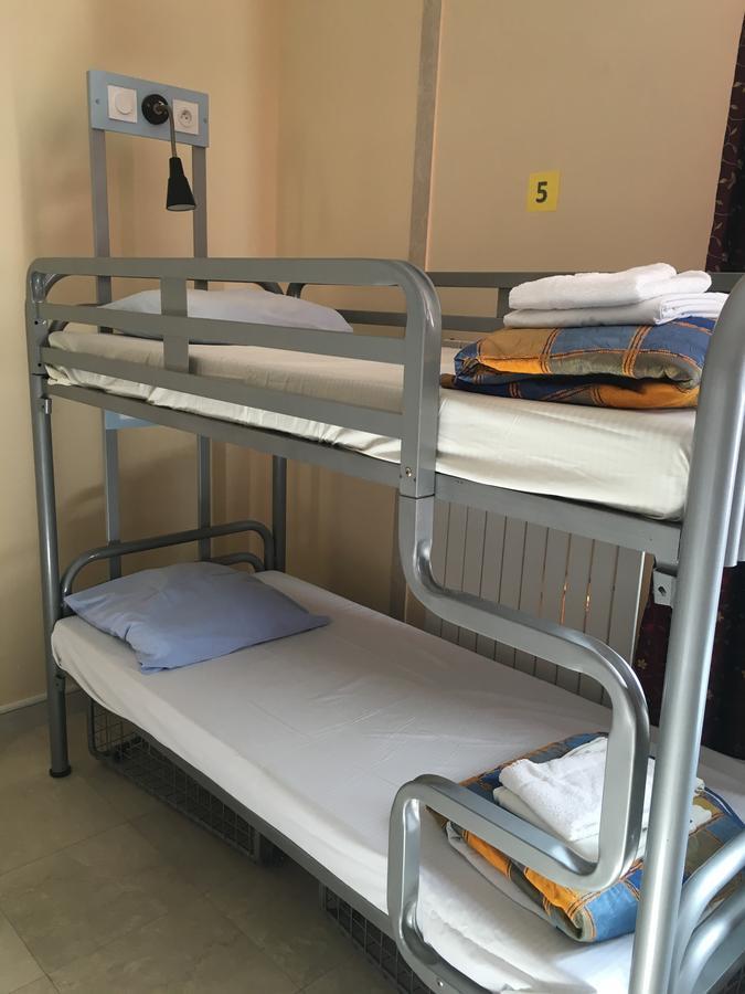 Bed 6-Bed Female Dormitory Room