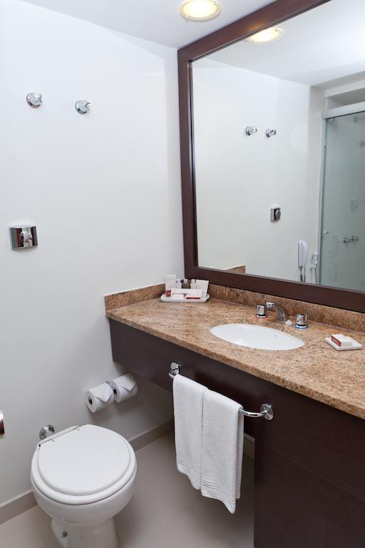 Classic Triple Room Side Sea View