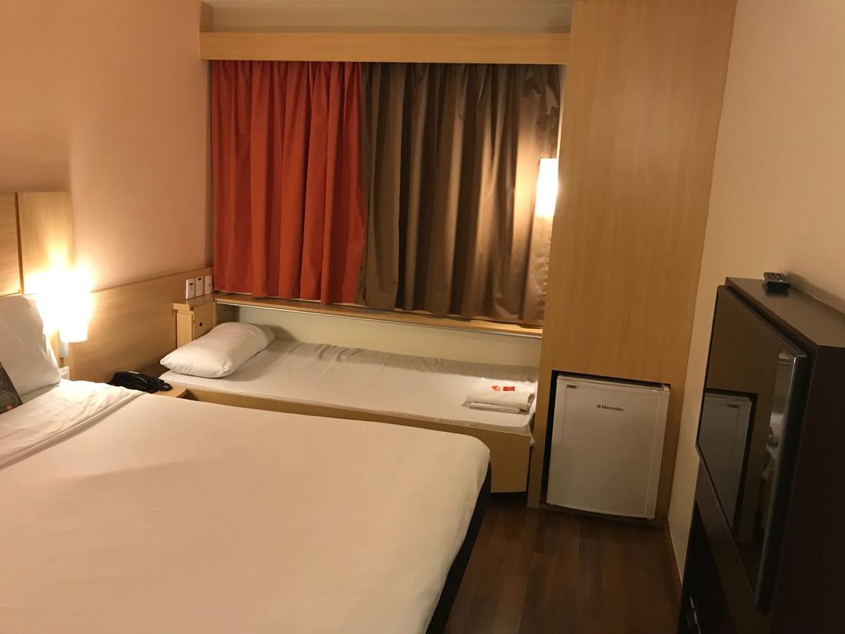 Standard Double Room (2 Adults + 1 Child)