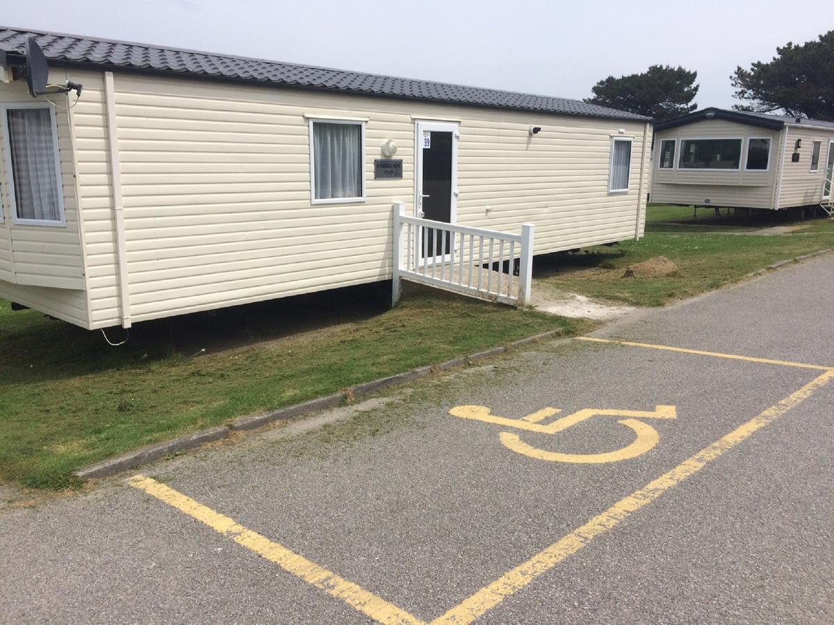 Comfort Caravan 2 (Accessible)