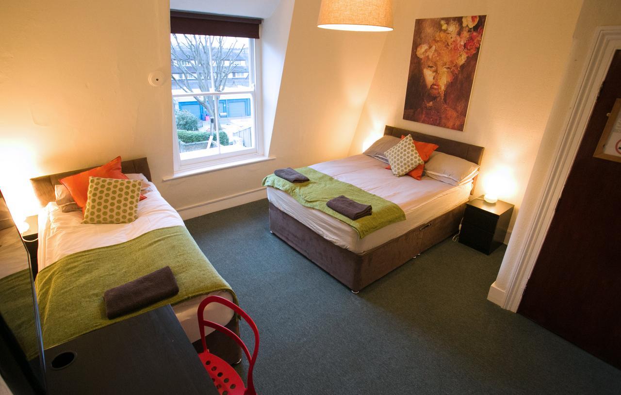 Classic Triple Room