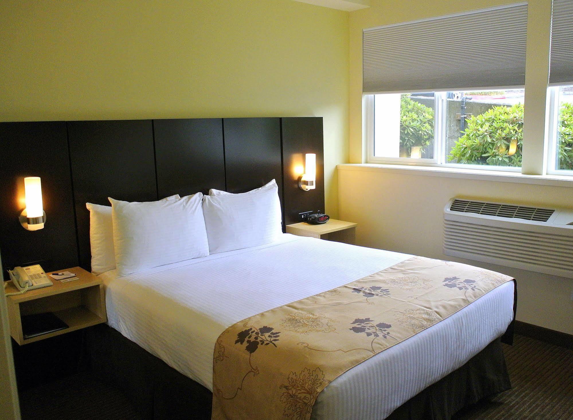 Family Queen Suite