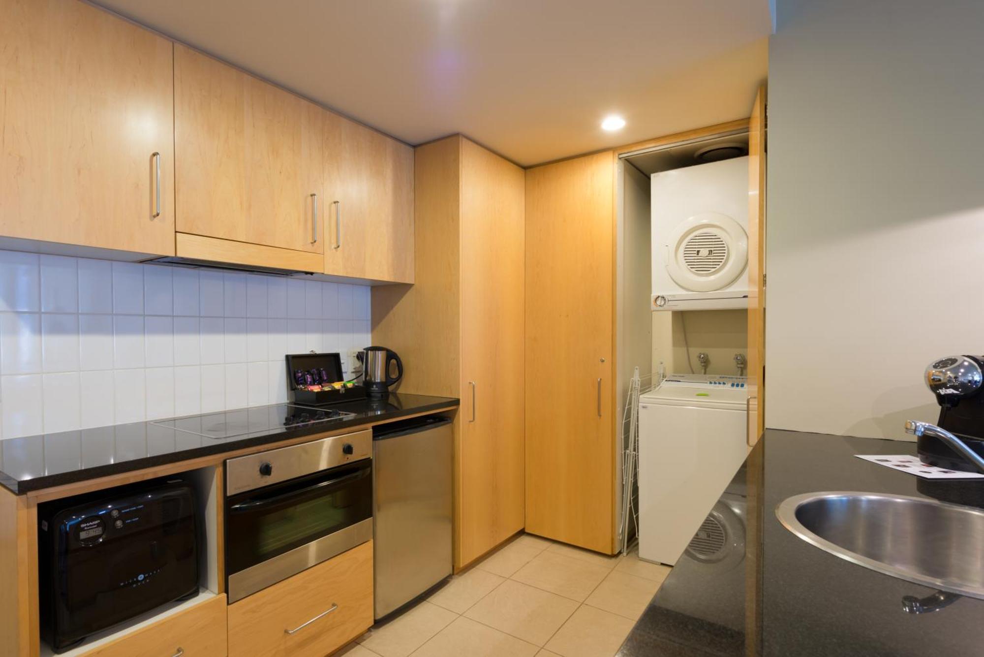 Two Bedroom Suite King & Split King - Non-View