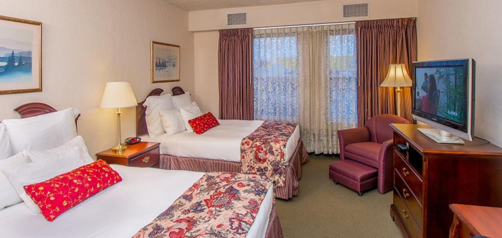 Standard Double Room with Two Double Beds