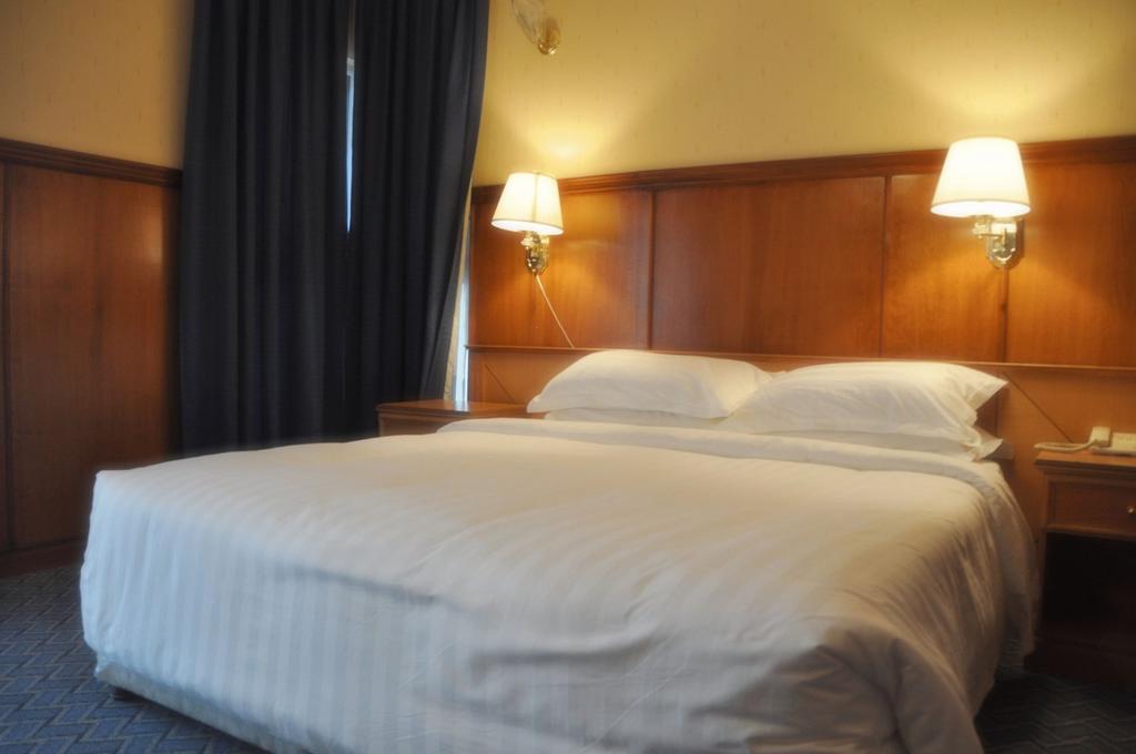 Executive 2-Bedroom Suite