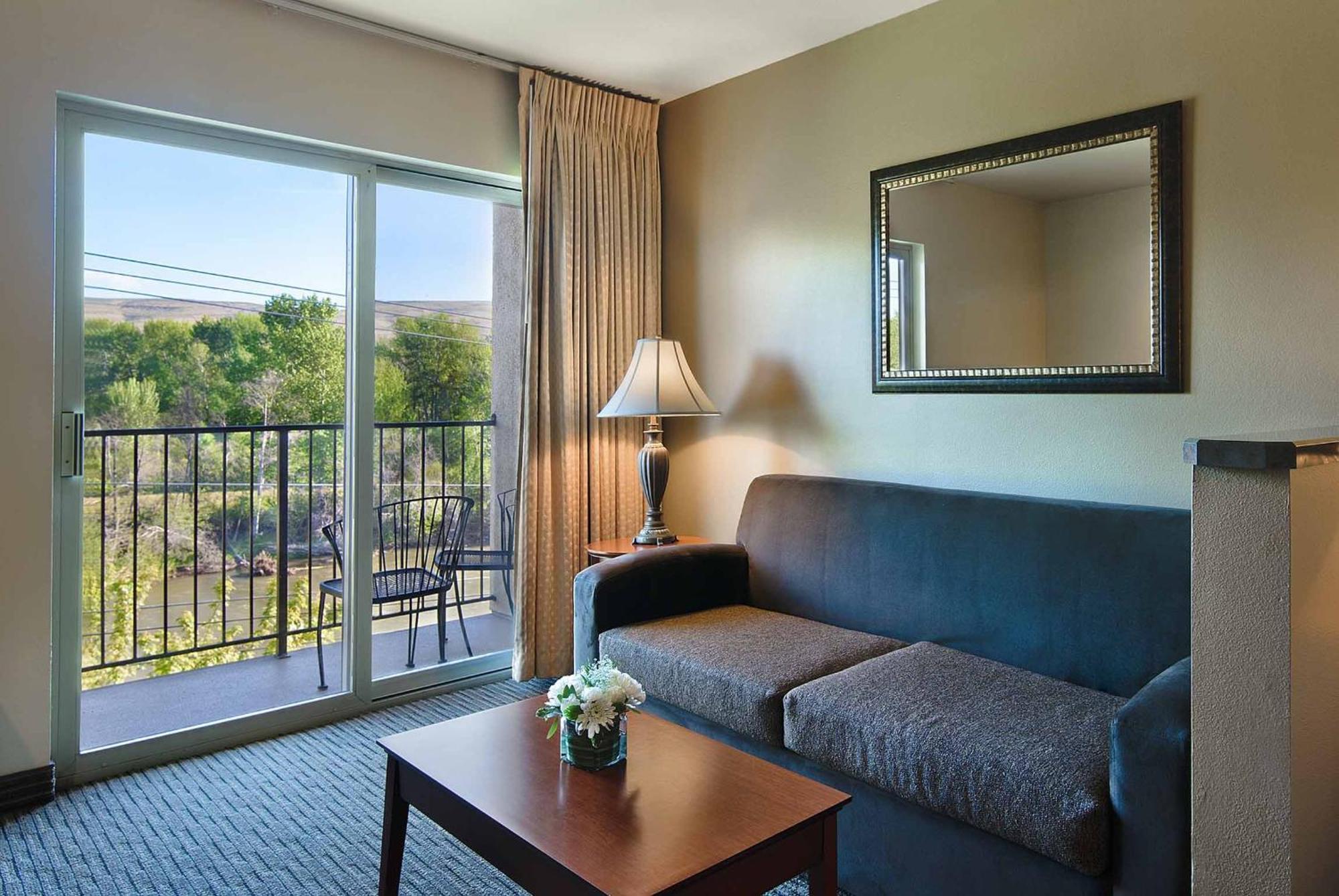 Riverview King Suite Sleeper Sofa