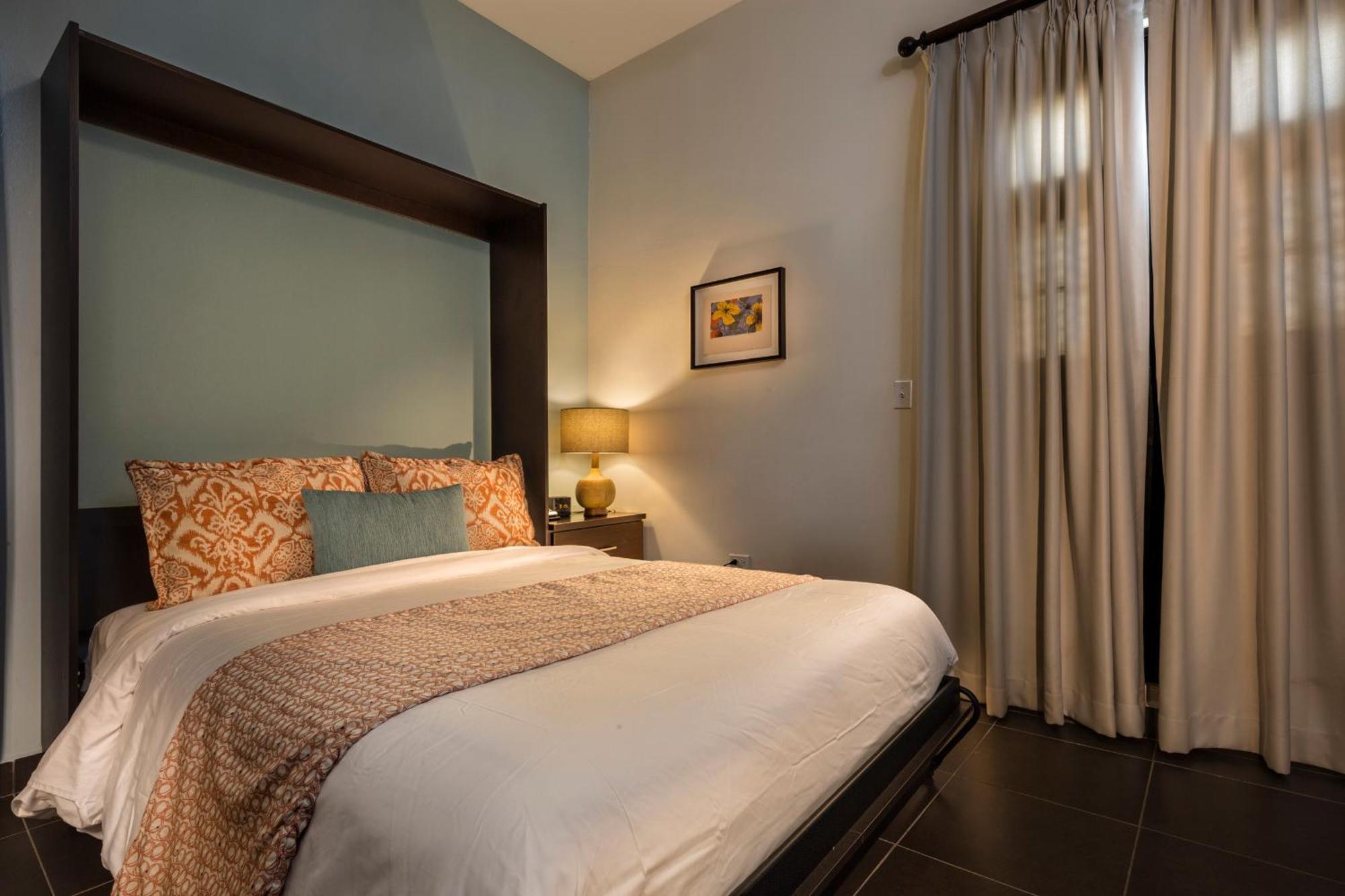 Terrace One Queen Room