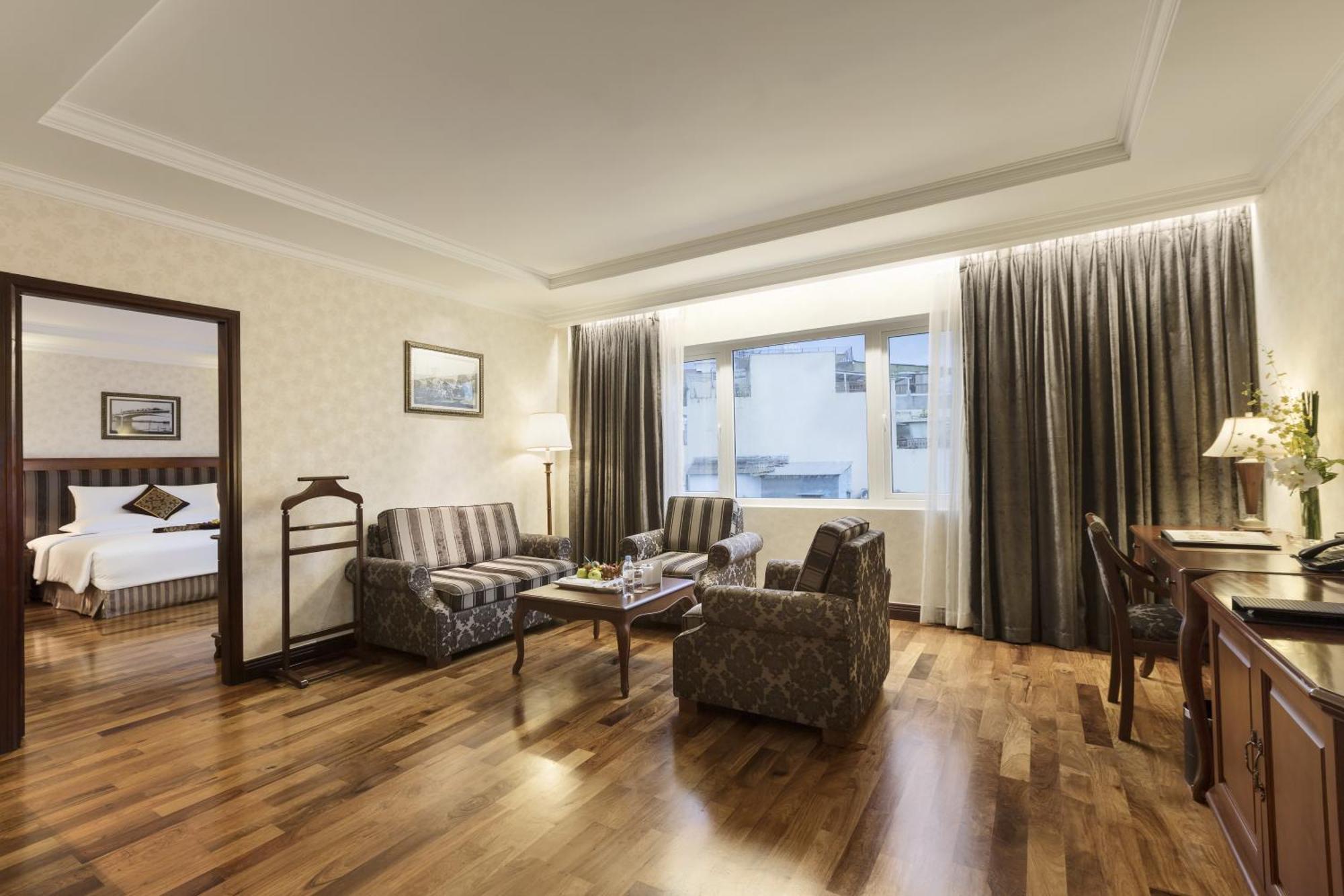 Governor Suite King