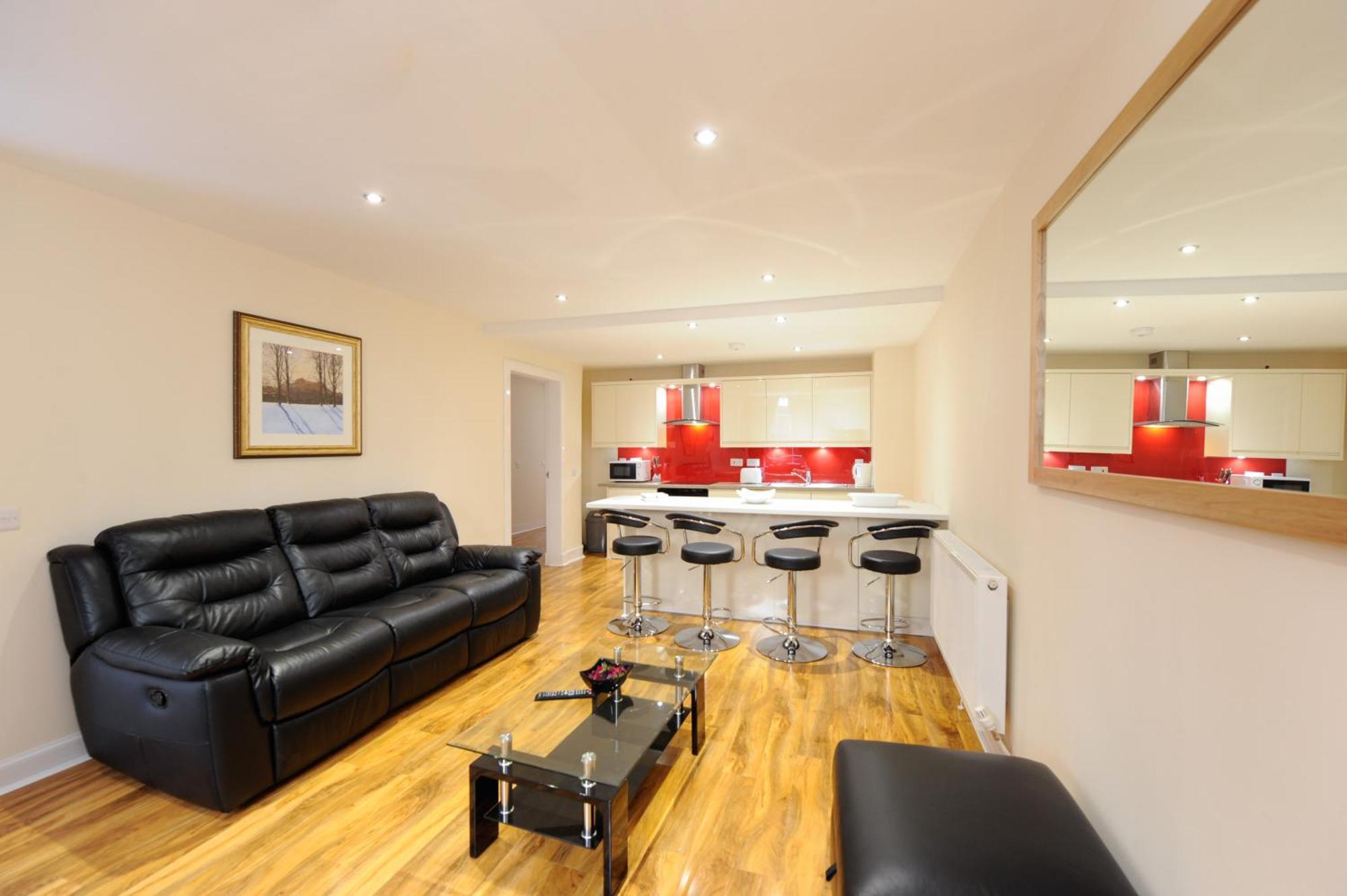Deluxe Family Suite