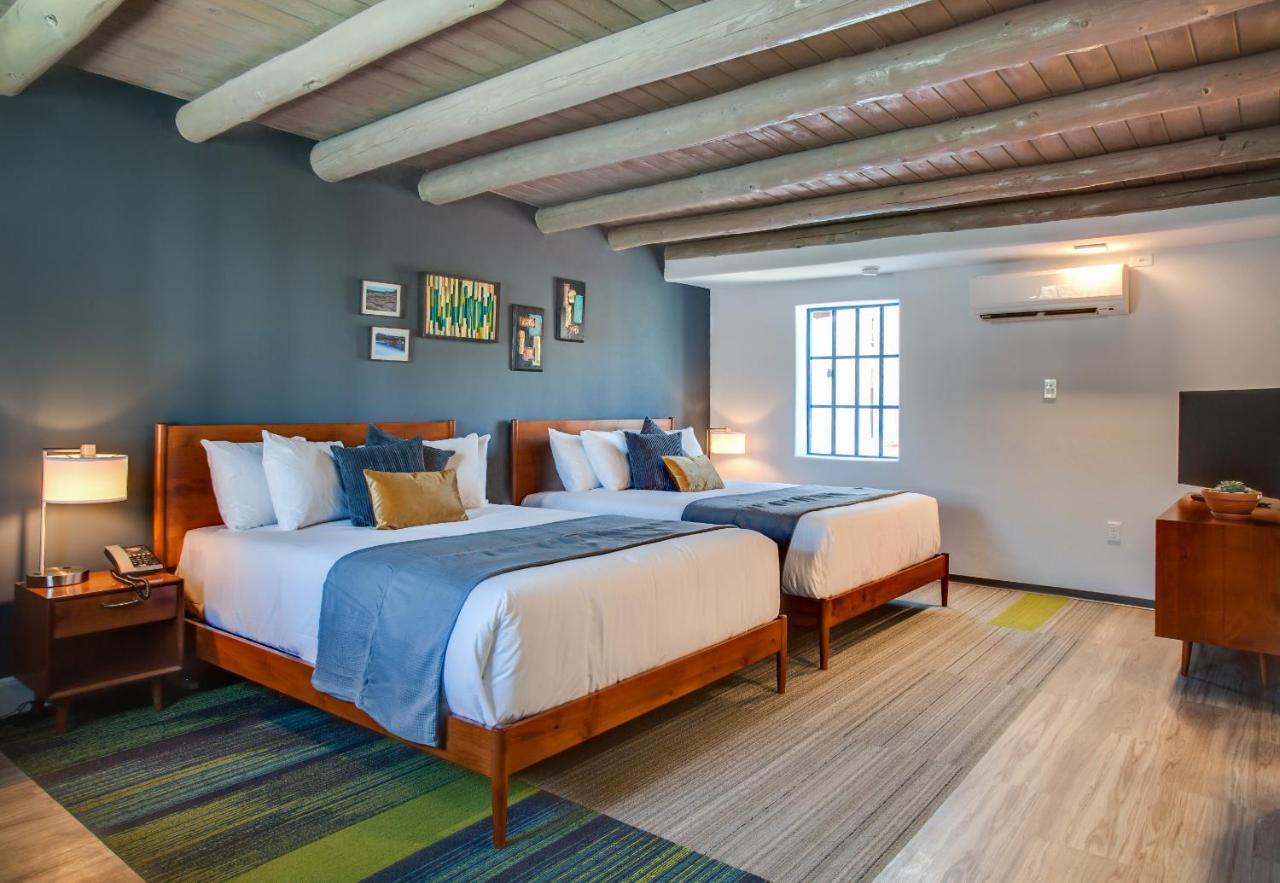 Standard Queen Room with Two Queen Beds
