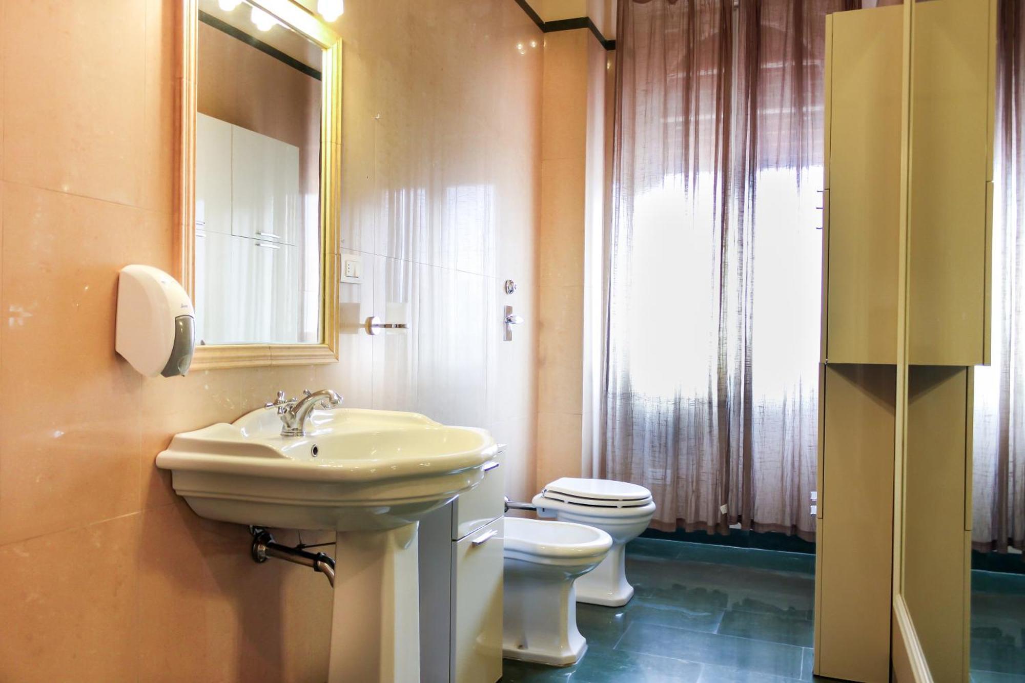 Triple Room with Private Bathroom