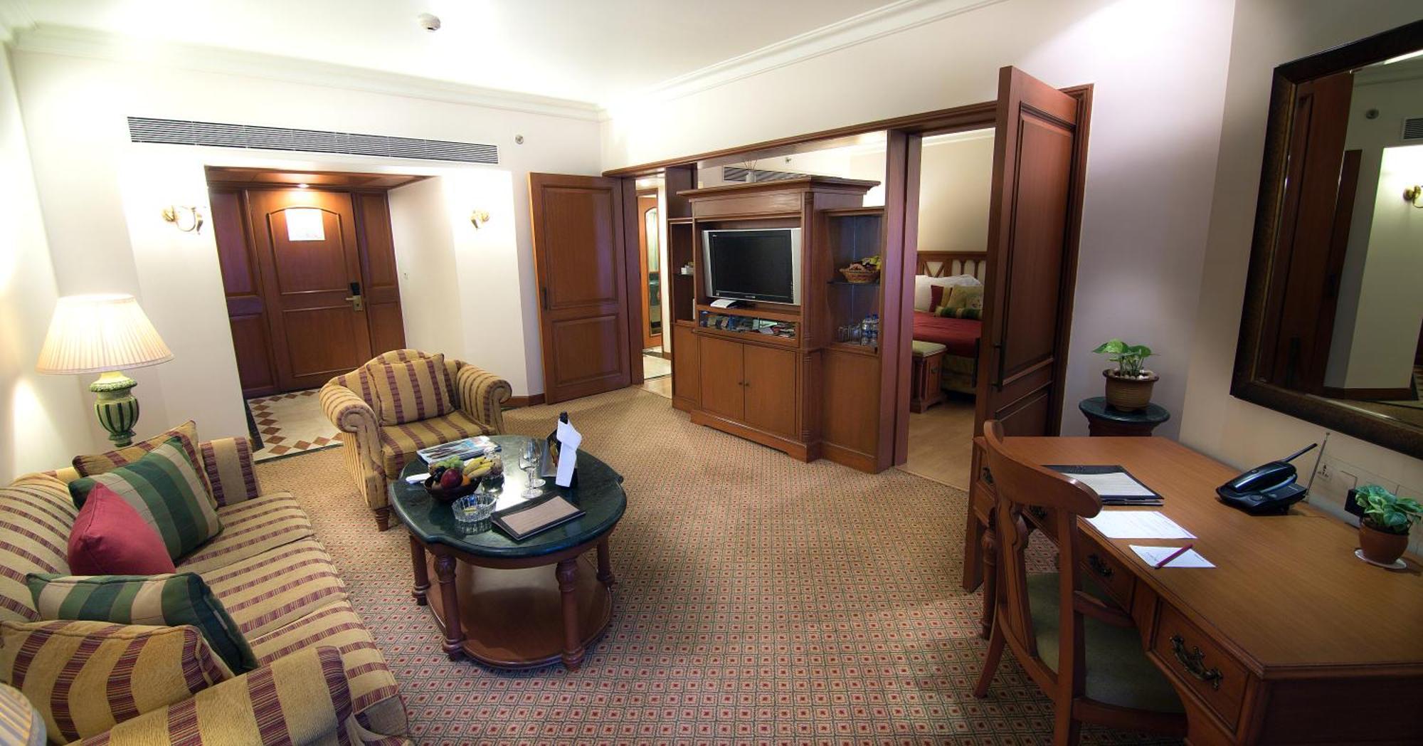 Orchid Suite Separate Living Room Two Way Airport Transfers to T1 only Happy Hours