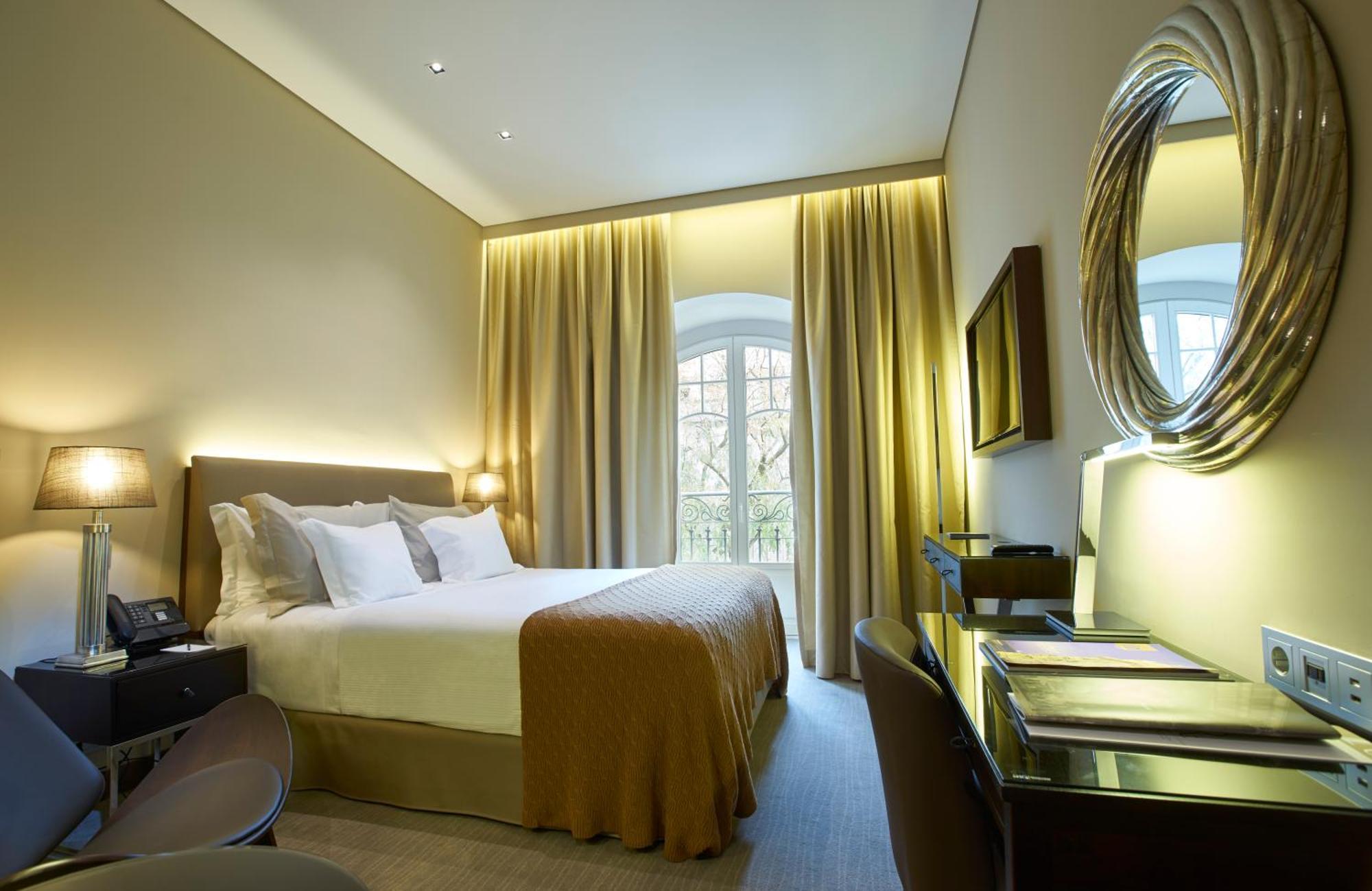 Classic Room,1589281066:JPEG