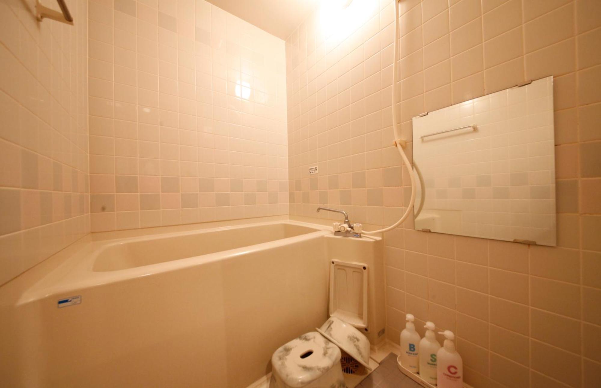 Deluxe Japanese-Style Room with Private Bathroom - Naritasan Temple View