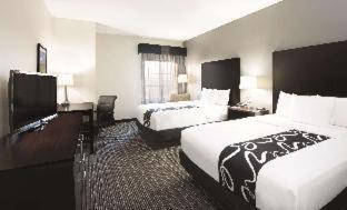 Queen Room Two Queen Beds