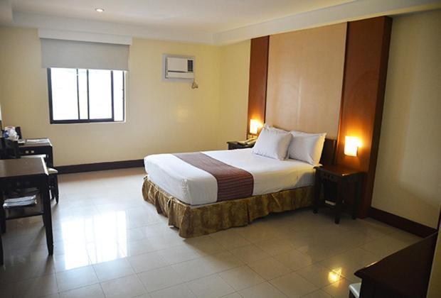 Superior Queen Room