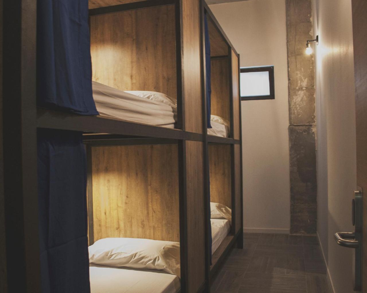 Bed in 4-Bed Mixed Dormitory Room