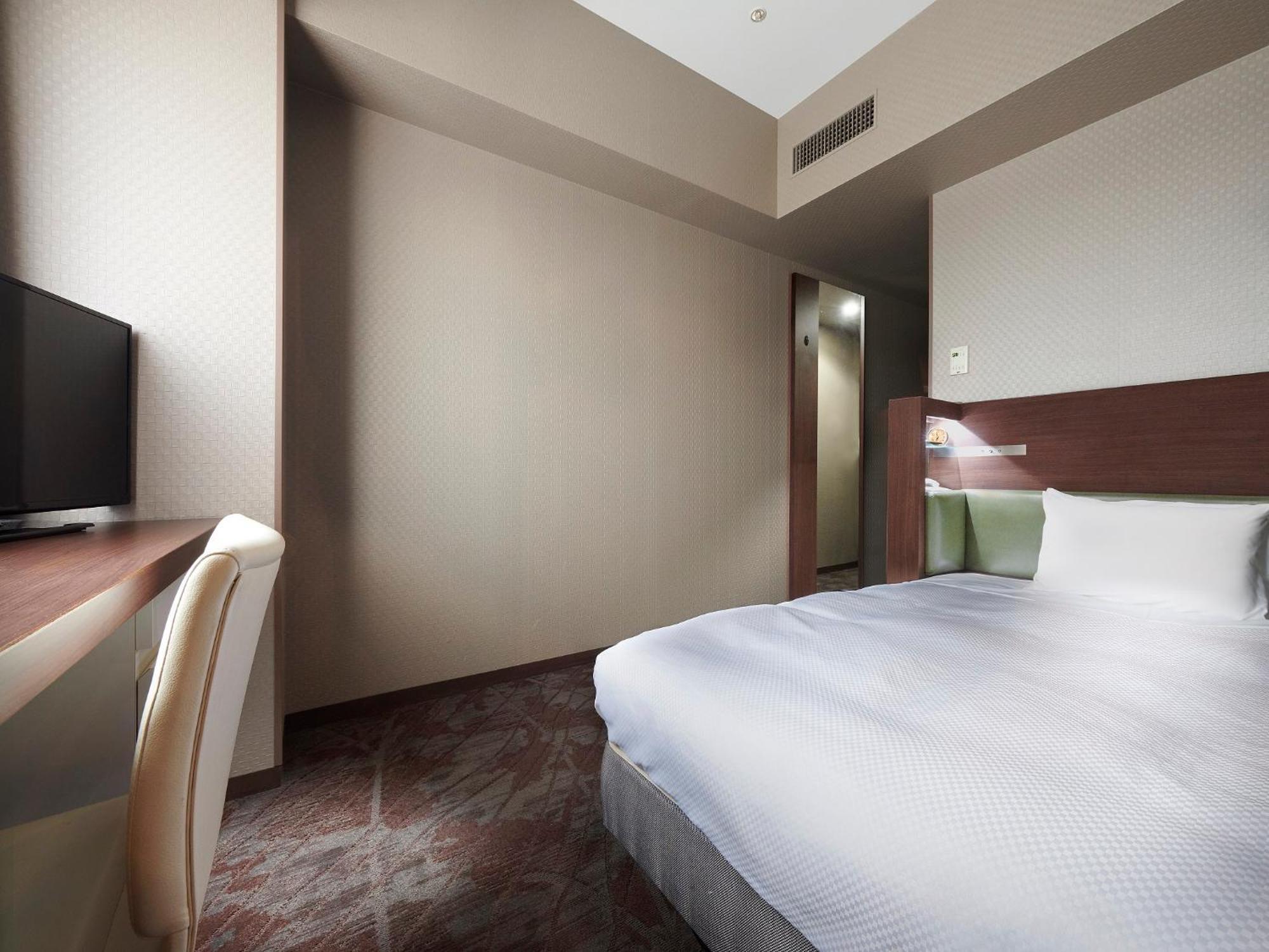 Standard Double Room - Smoking,746406467:JPEG