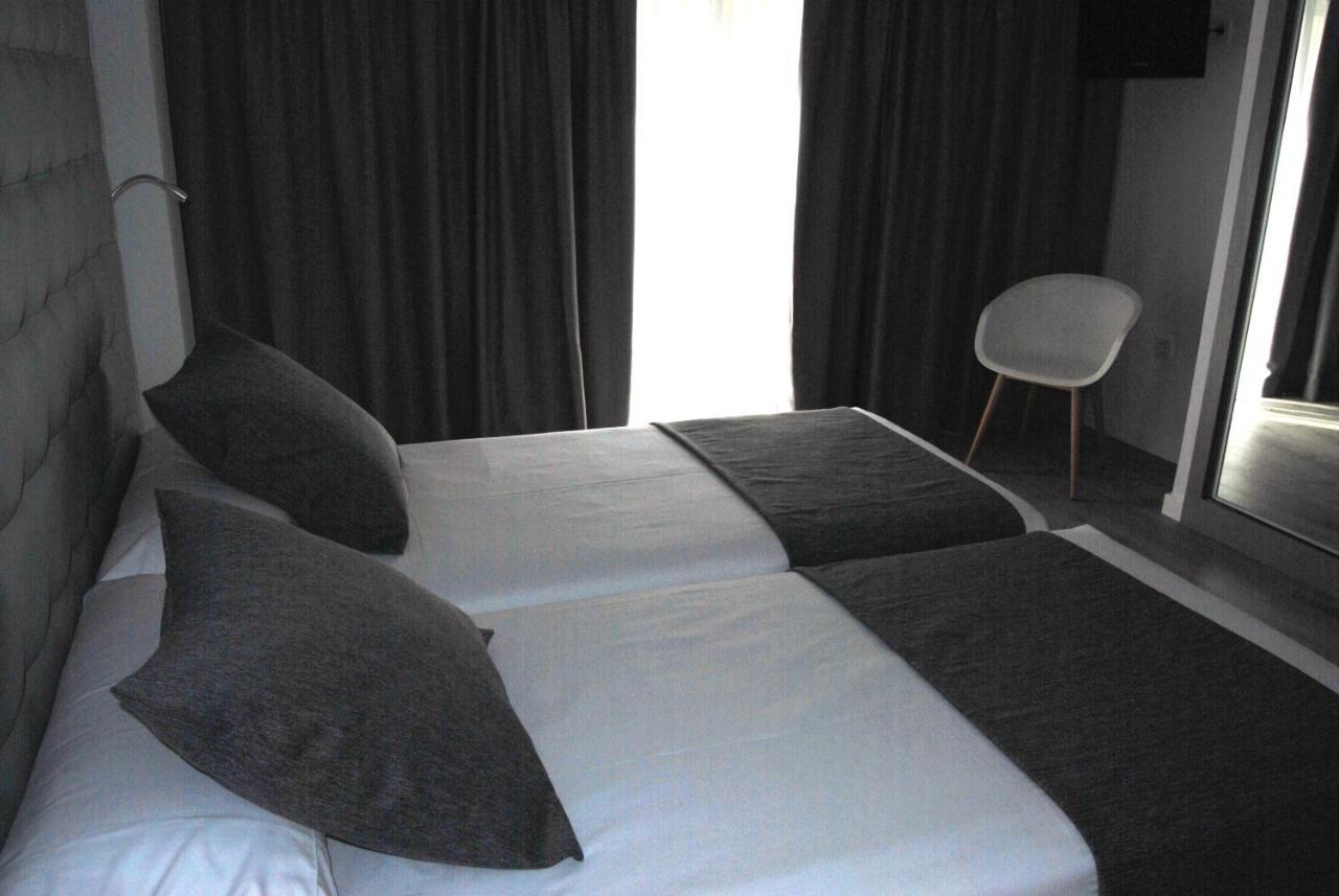 Double Room Single Use (1 Adult)