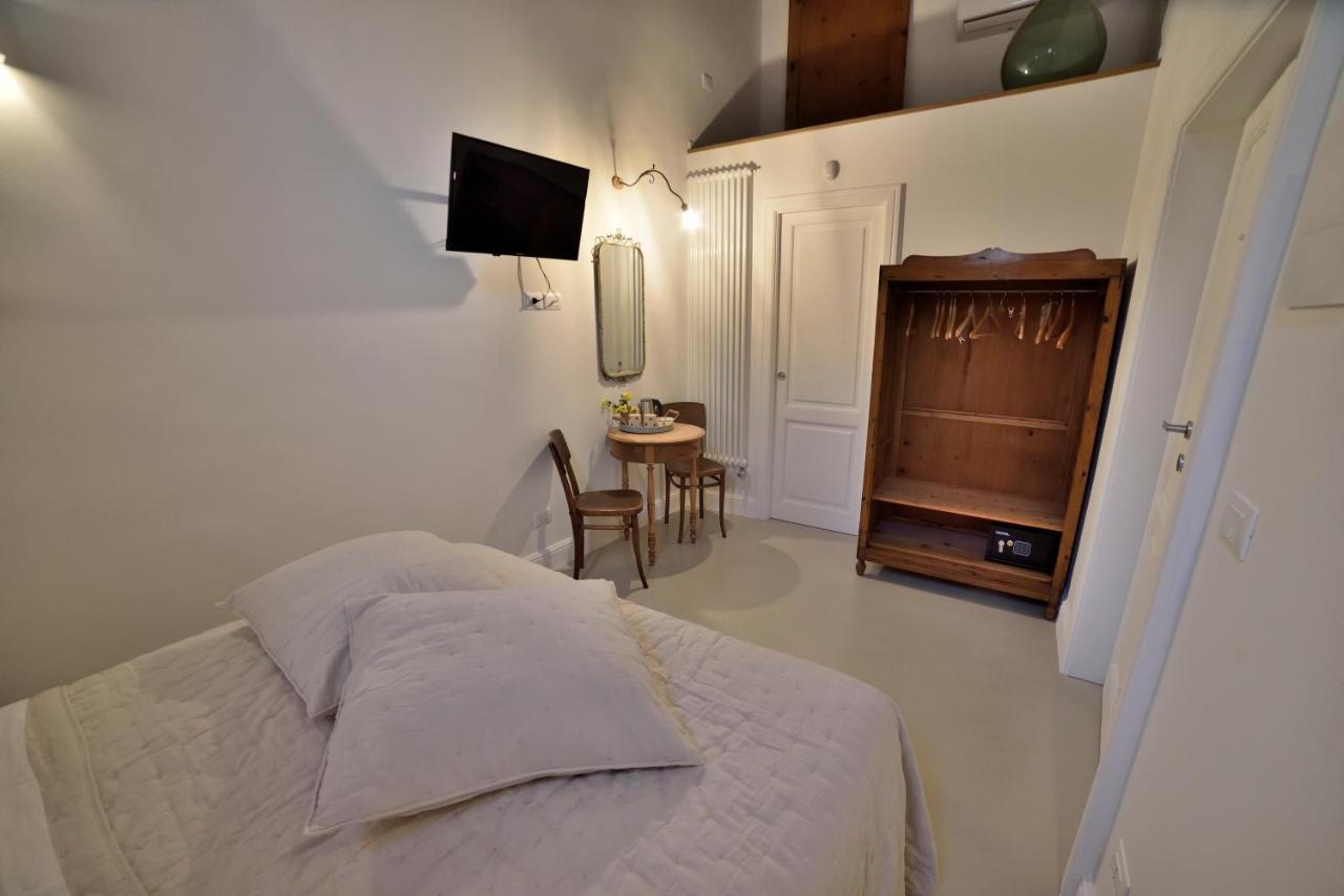 Double or Twin Room with Private Bathroom