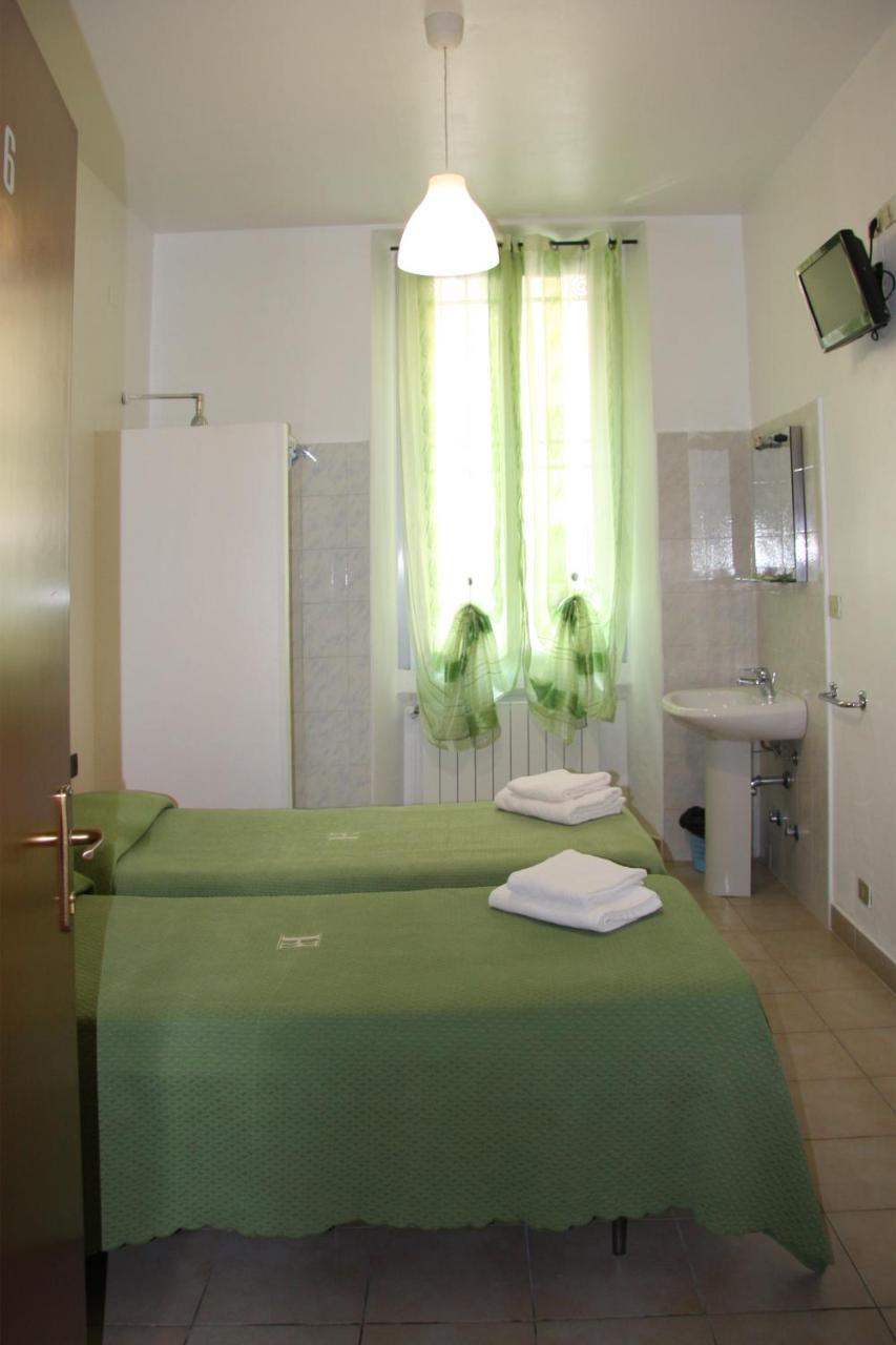 Single Room with Shared Bathroom