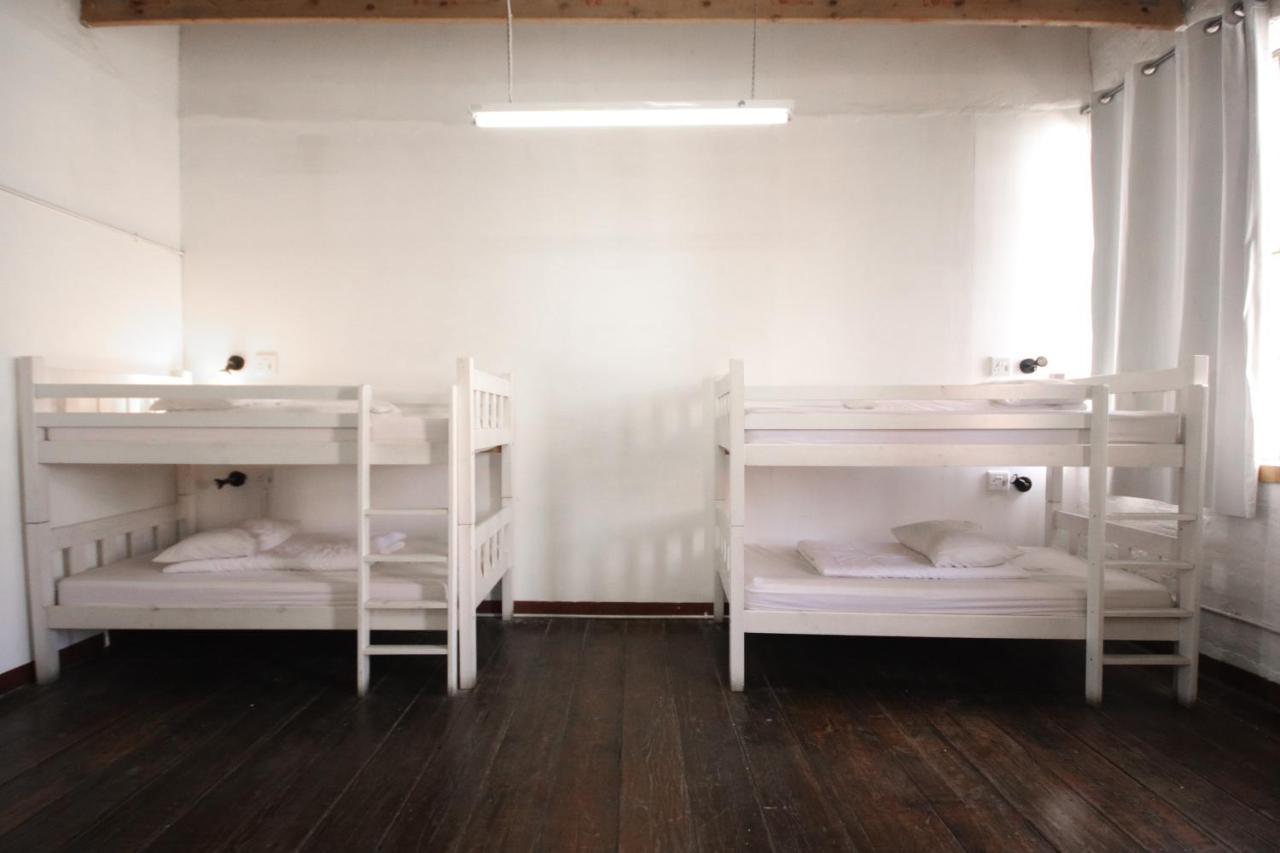 Bed 8-Bed Female Dormitory Room
