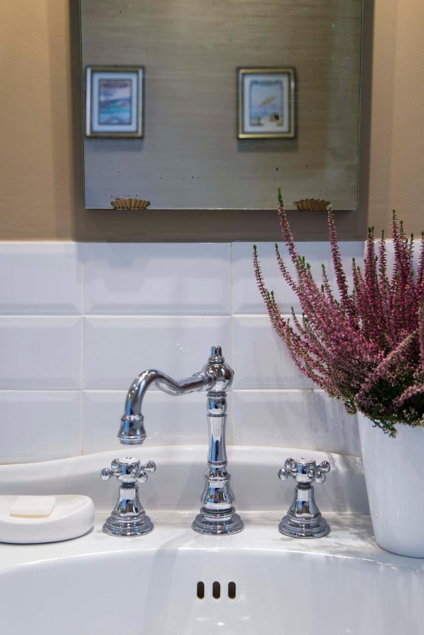 Deluxe Double or Twin Room with Garden View
