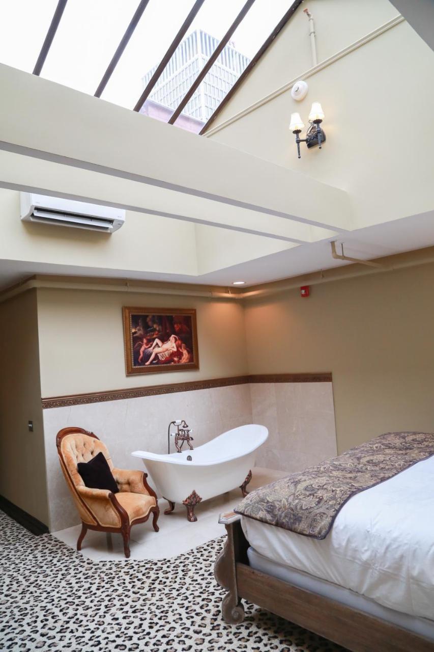 Premium Suite