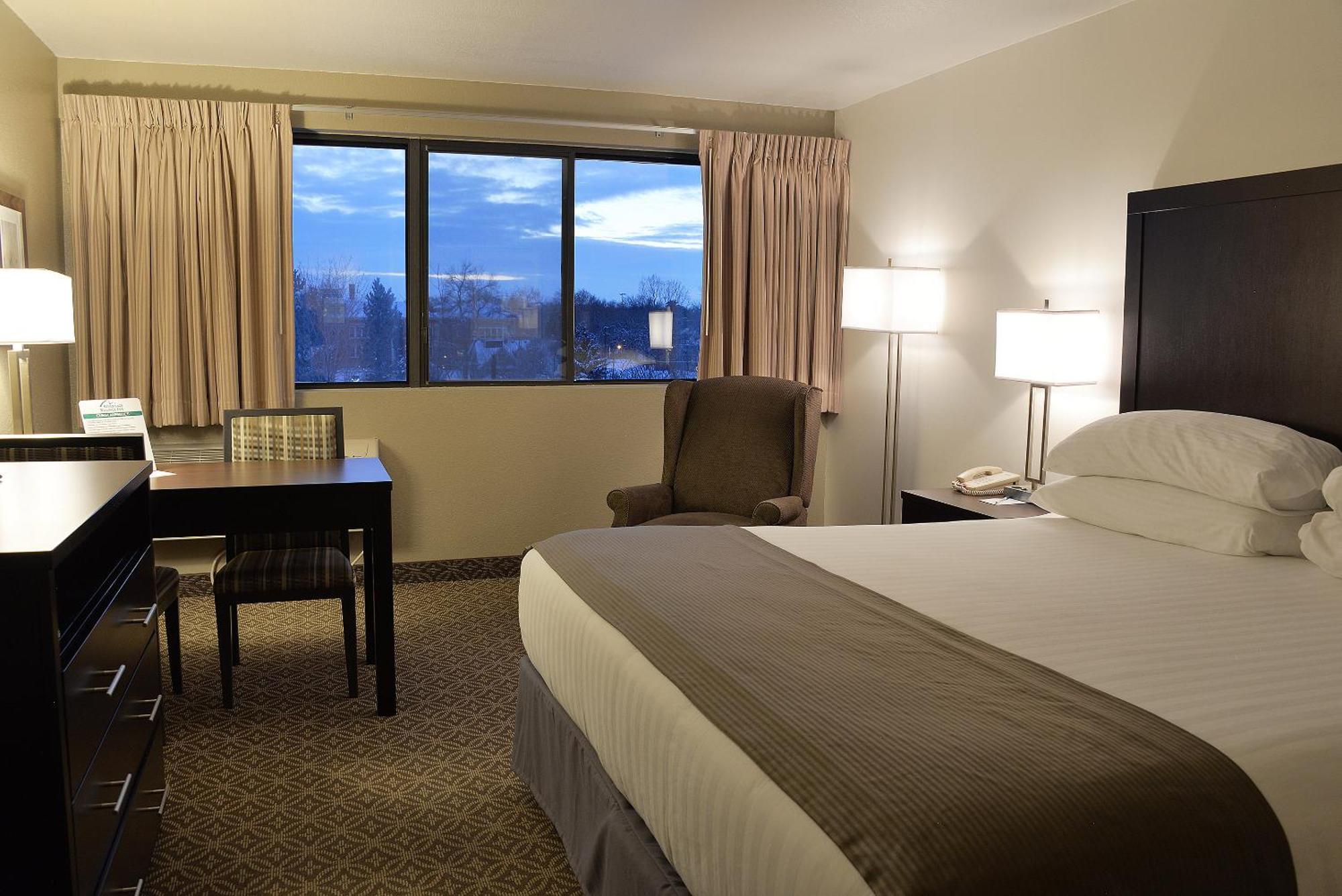 Superior King Room