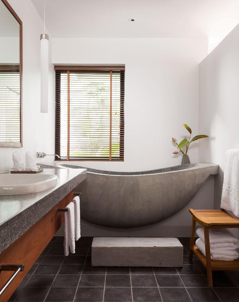 Deluxe Suite King Spa