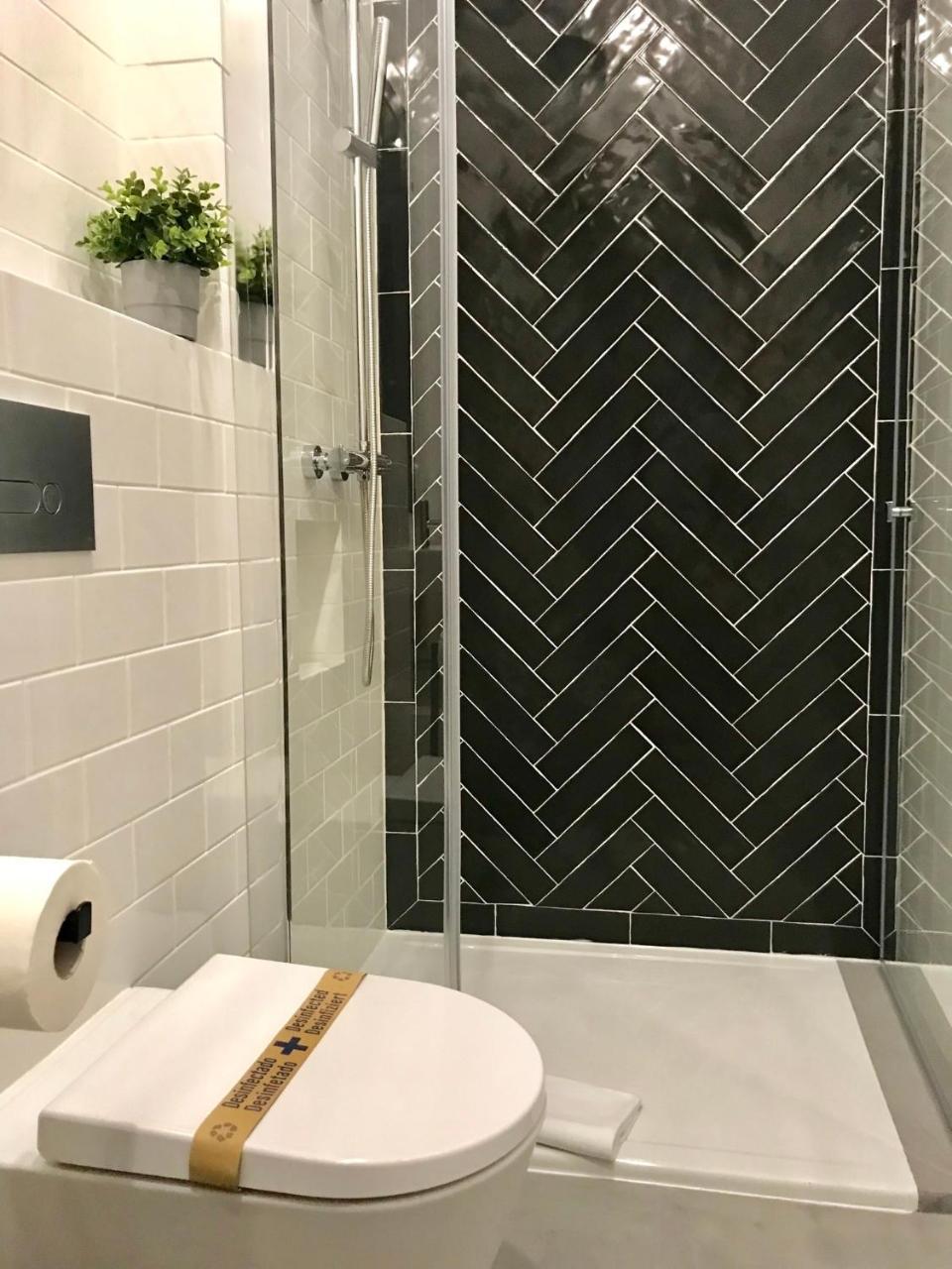 Superior Deluxe Double or Twin Room