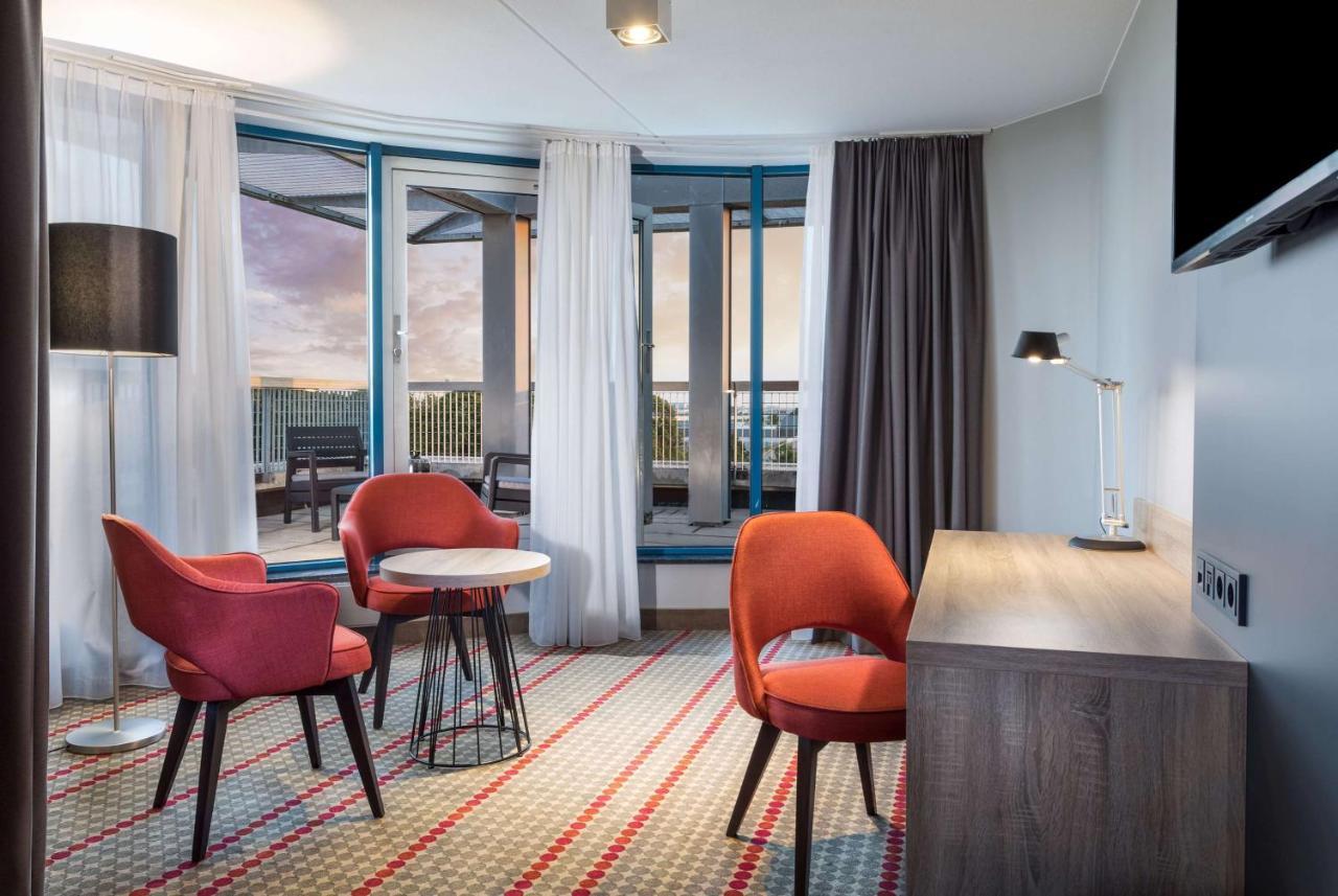 Superior King Suite Non-Smoking